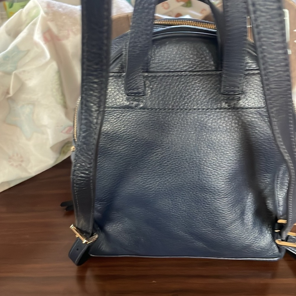 Michael Kors Rhea Zip Backpack Large Pebble Leather Navy Blue EUC - Picture 12 of 16